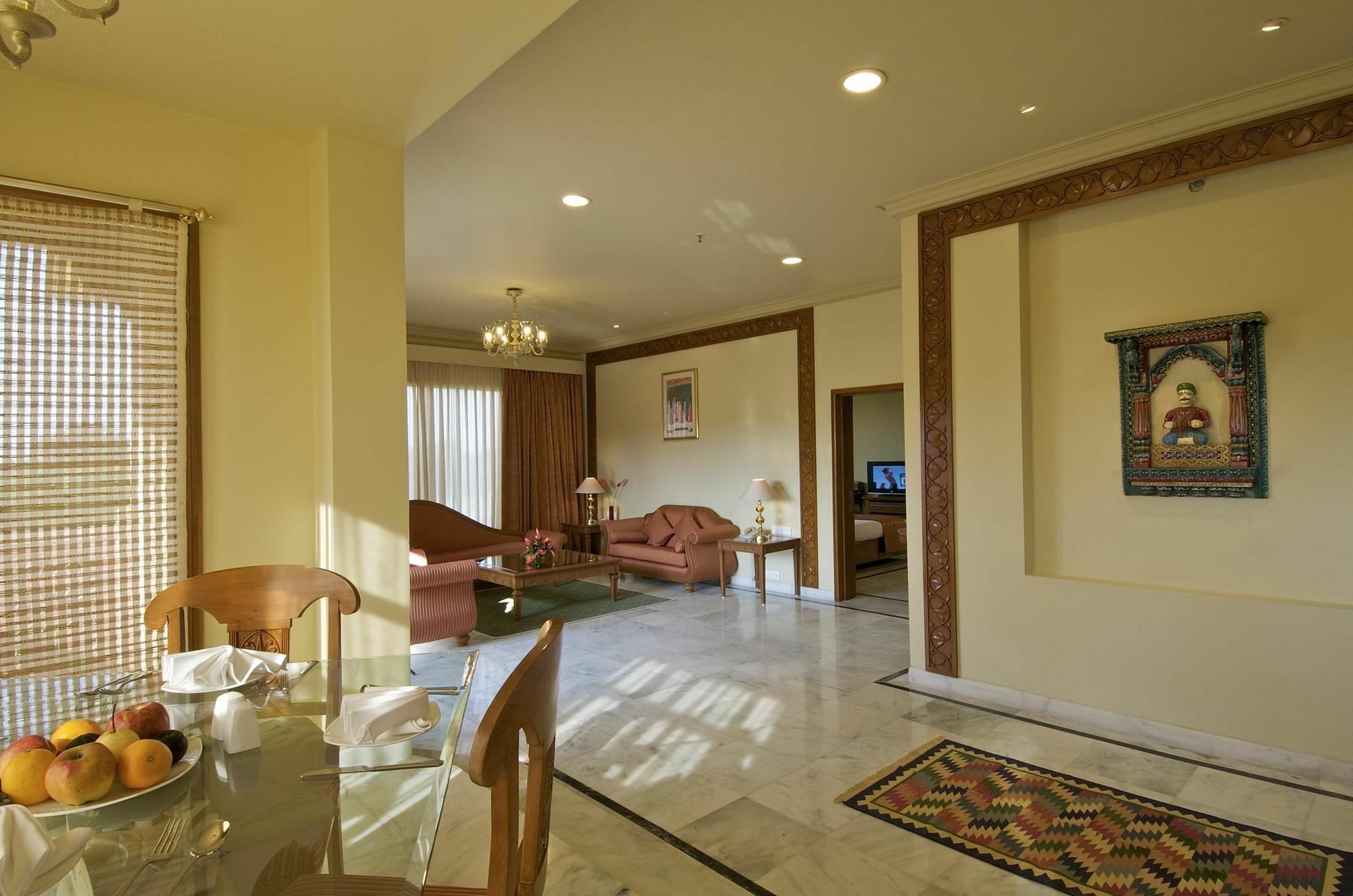 The Ummed Jodhpur Palace Resort & Spa Екстер'єр фото